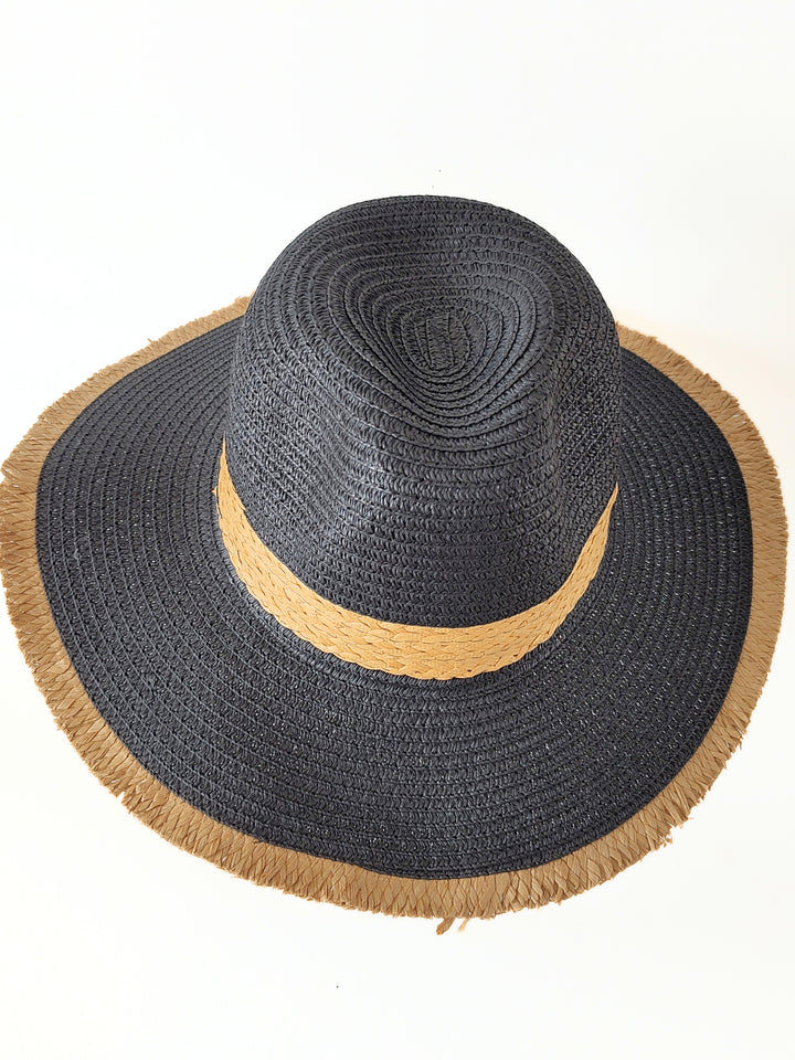 Translation missing: fr.Chapeau en Paille – Noir