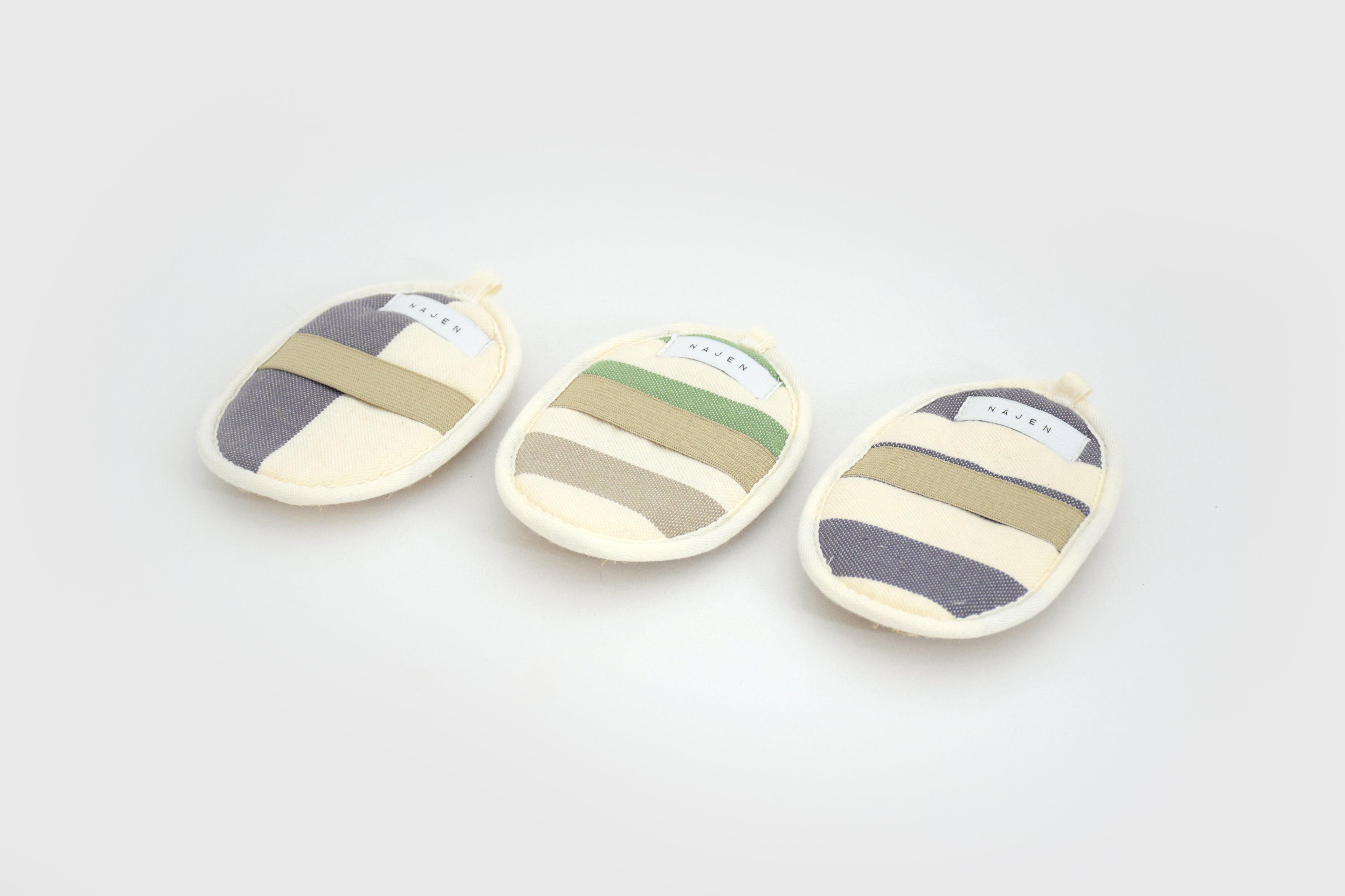 Gant Galet de Gommage Loofah – Upcyclé et Artisanal