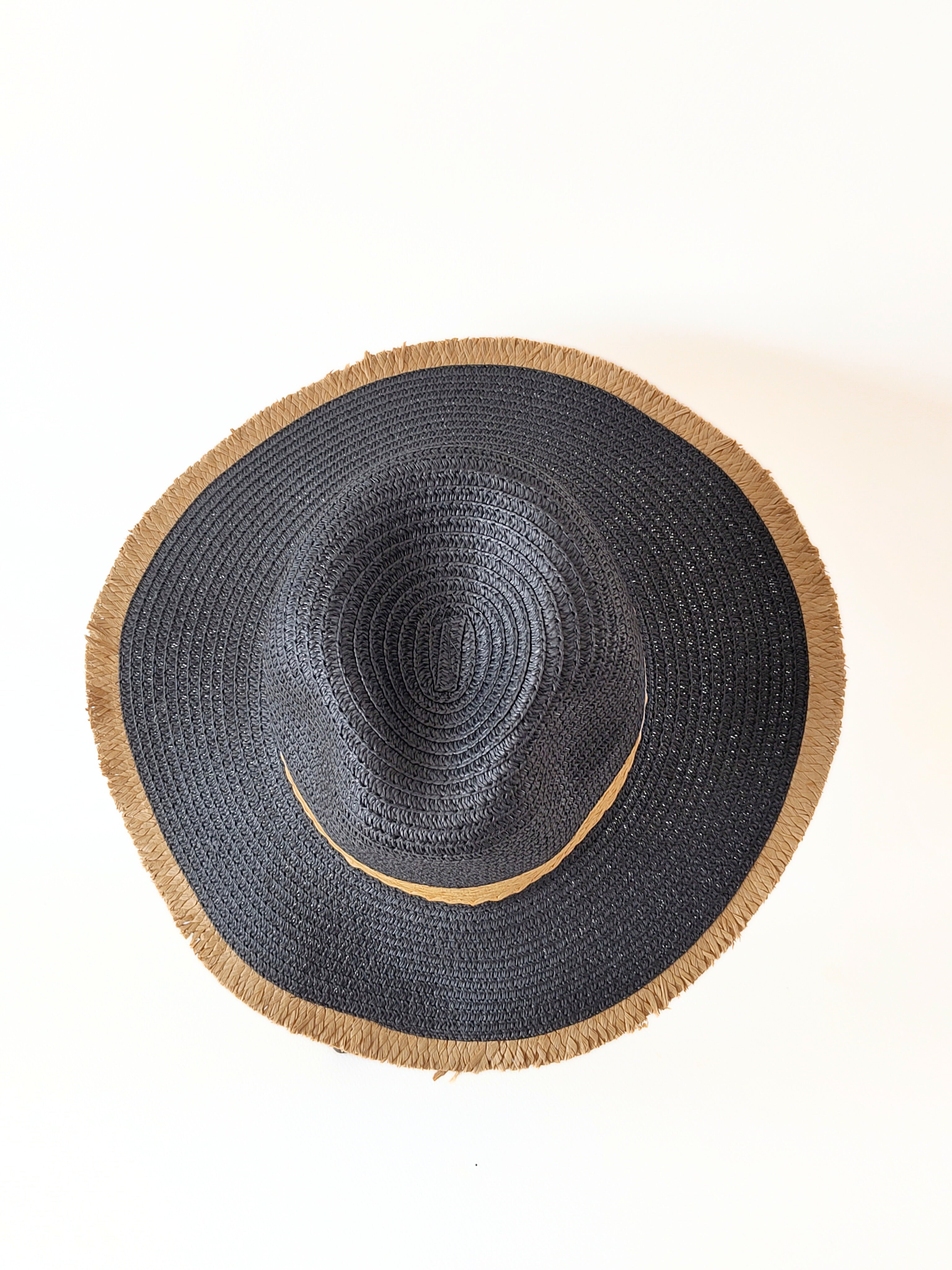 Translation missing: fr.Chapeau en Paille – Noir