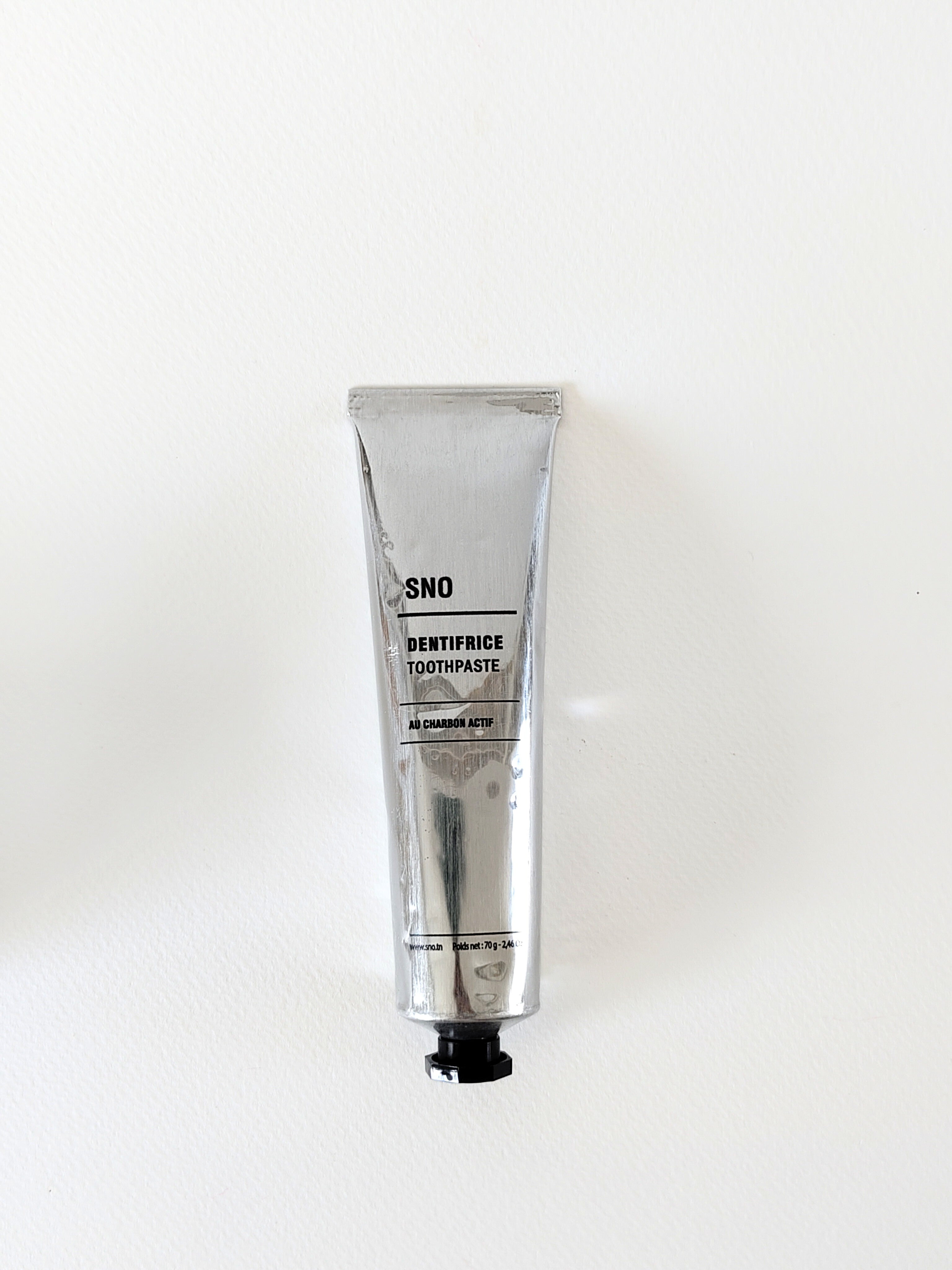 Gel Dentifrice au Charbon Actif – SNO – 70 ml