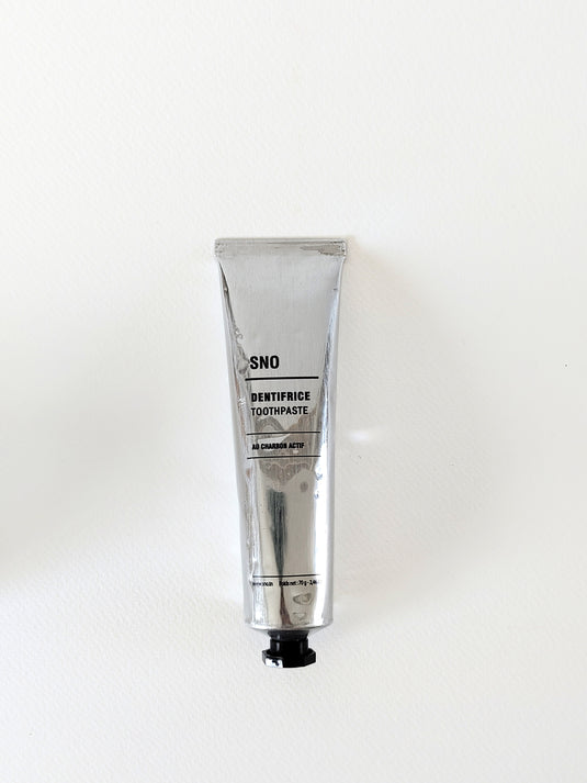 Translation missing: fr.Gel Dentifrice au Charbon Actif – SNO – 70 ml
