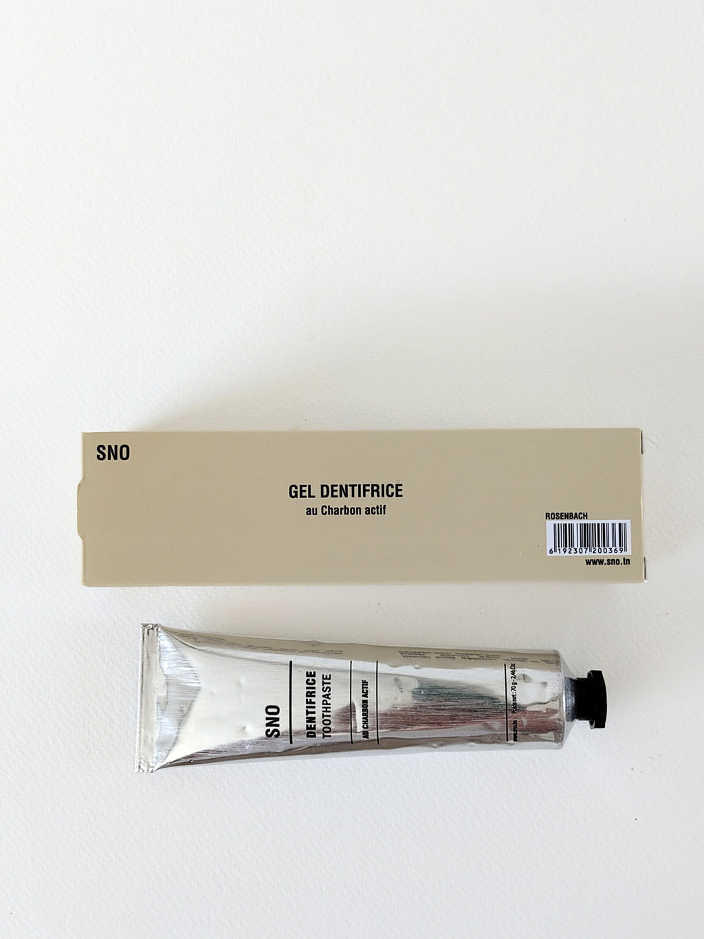 Gel Dentifrice au Charbon Actif – SNO – 70 ml