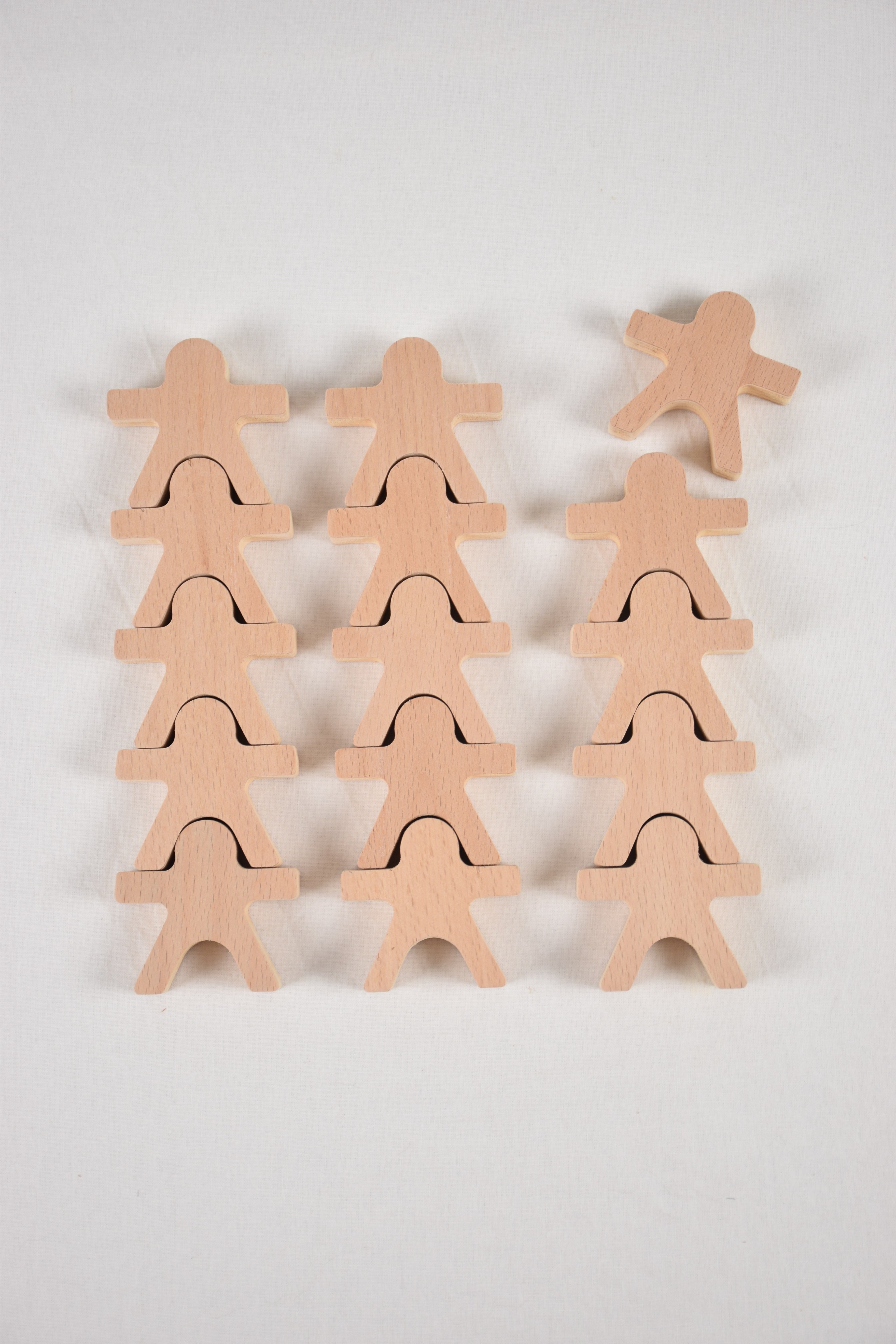 Kit créatif "Les silhouettes à relier" – Shab Kids