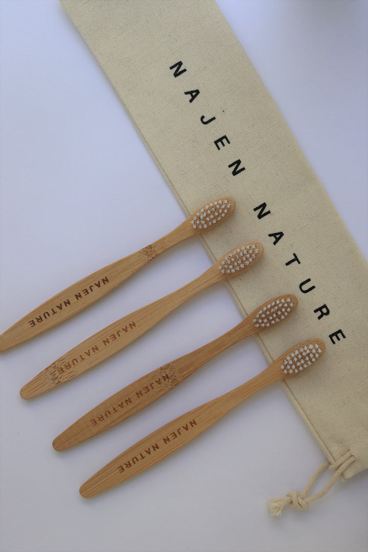 Translation missing: fr.Pack annuel brosse à dents (3+1 gratuite) modèle enfant